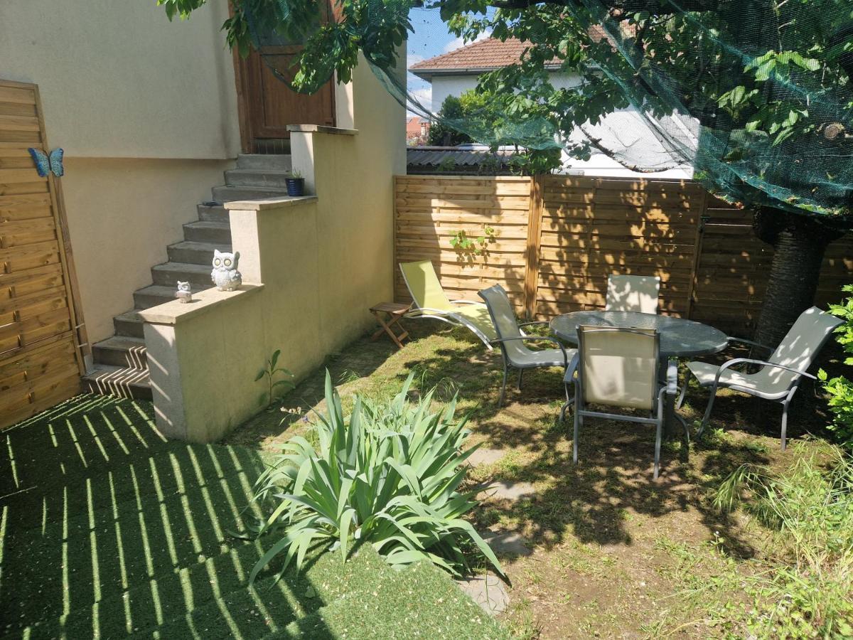 Appartement Independant Dans Maison Avec Jardinet, Au Calme Sérézin-du-Rhône Dış mekan fotoğraf