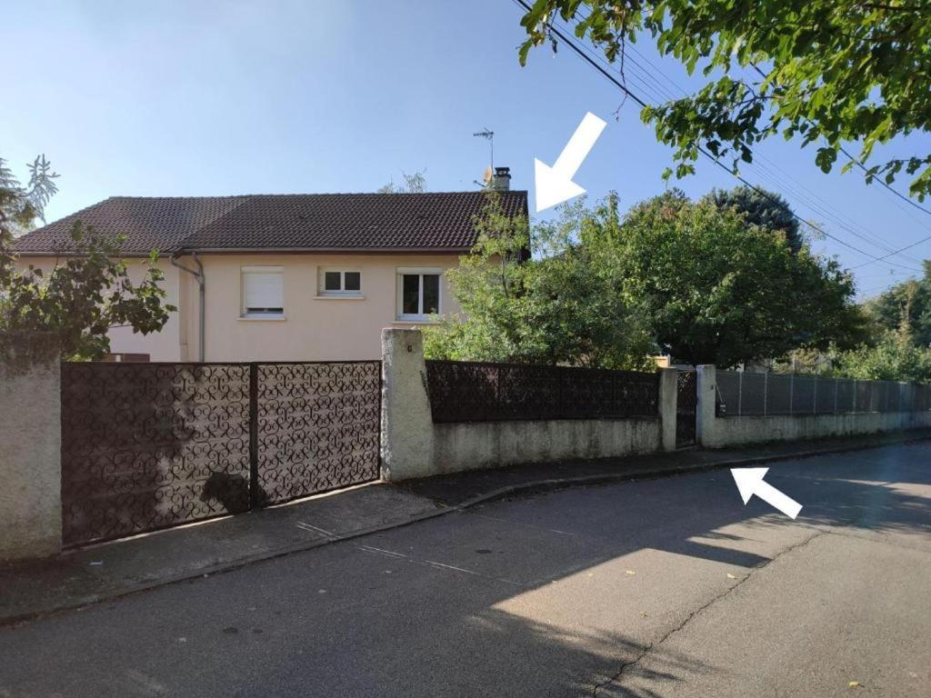 Appartement Independant Dans Maison Avec Jardinet, Au Calme Sérézin-du-Rhône Dış mekan fotoğraf